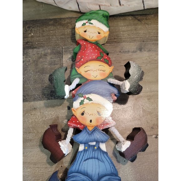 Wooden elf Piggy back ride Mistletoe xmas decor - Picture 2 of 3